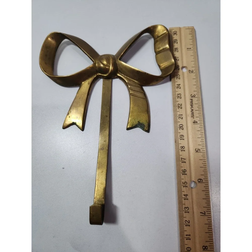 Vintage Brass Bow Wall Hook Ribbon Decorative Hanger Hollywood Regency Gold 7.5